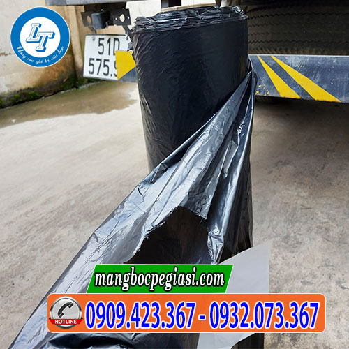 Màng phủ nông nghiệp đục lỗ 1m4 Màng phủ nông nghiệp đục lỗ 1m4