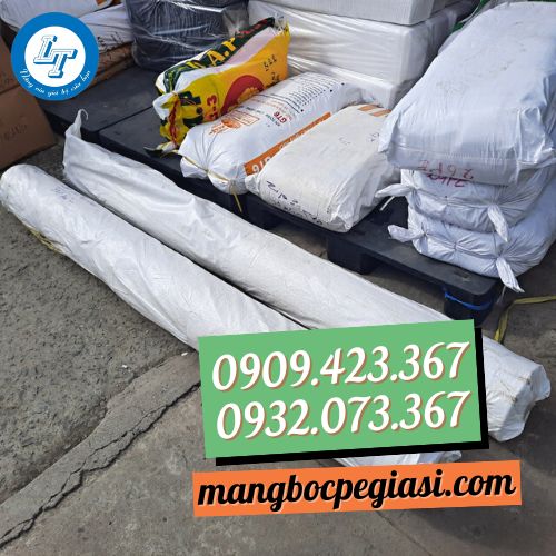 Màng nilon lót sàn bê tông giá rẻ Màng nilon lót sàn bê tông giá rẻ