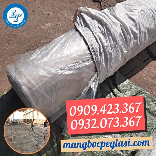 Nilon lót sàn bê tông màu trắng 3 zem Nilon lót sàn bê tông màu trắng 3 zem