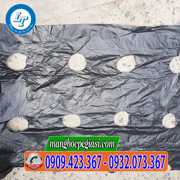 MÀNG PHỦ NÔNG NGHIỆP ĐỤC LỖ