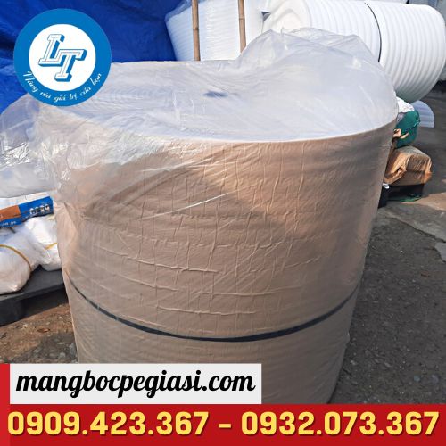 Xốp cách nhiệt có keo dán Xốp cách nhiệt có keo dán