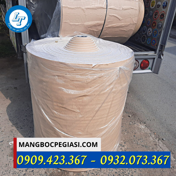 xốp cách nhiệt opp có keo dán xốp cách nhiệt opp có keo dán