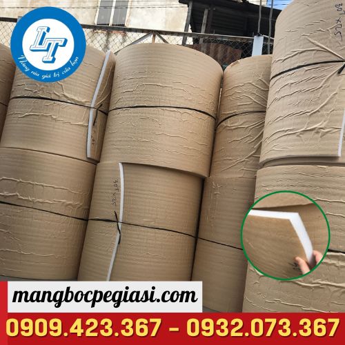 Xốp cách nhiệt có keo dán giá sỉ Xốp cách nhiệt có keo dán giá sỉ