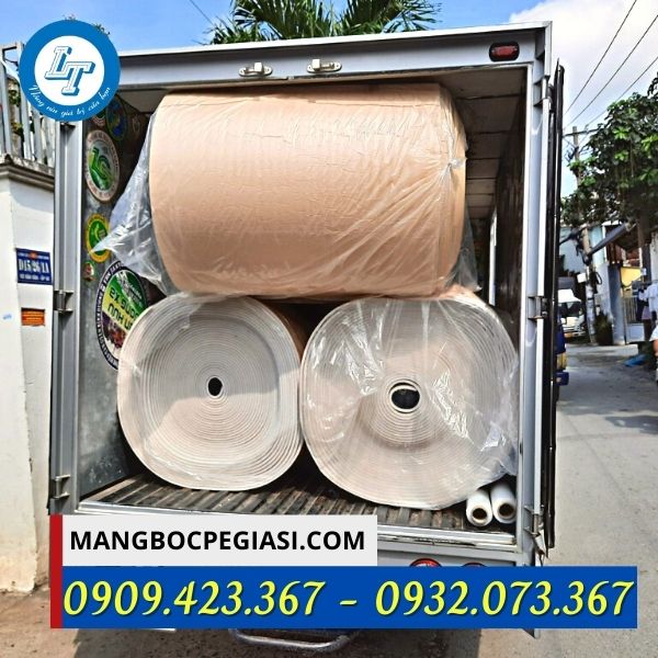 Giao xốp cách nhiệt opp