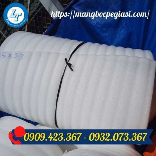 Màng xốp foam 5lix53m Màng xốp foam 5lix53m