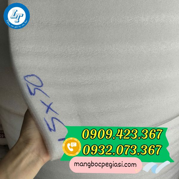 Xốp foam màu trắng giá sỉ Xốp foam màu trắng giá sỉ