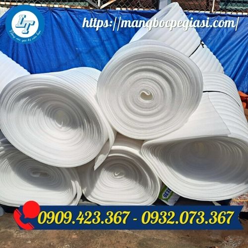 Màng xốp foam màu trắng giá rẻ Màng xốp foam màu trắng giá rẻ