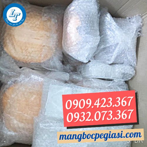 Xốp nổ bọc hàng an toàn khi vận chuyển Xốp nổ bọc hàng an toàn khi vận chuyển