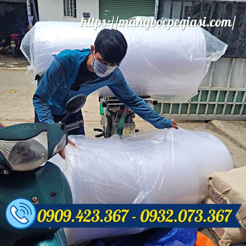 Màng xốp nổ giao hàng