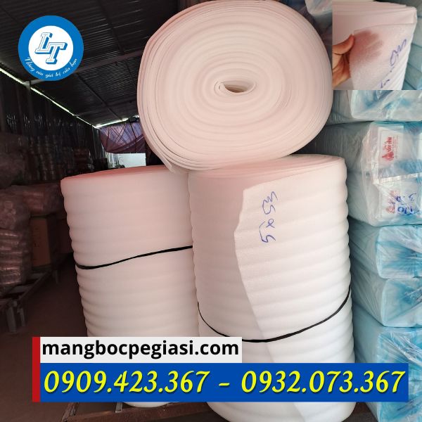 Cuộn xốp foam dày 5mm Cuộn xốp foam dày 5mm