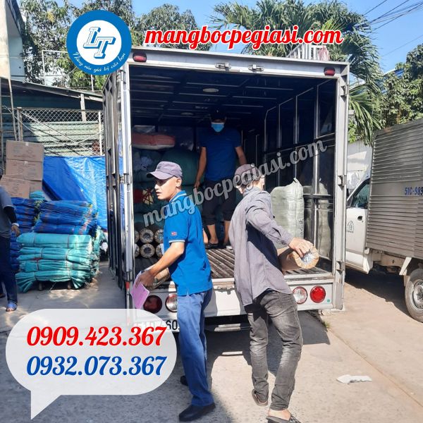 xưởng bán sỉ màng bảo vệ bệ mặt có keo dính giá cực rẻ xưởng bán sỉ màng bảo vệ bệ mặt có keo dính giá cực rẻ