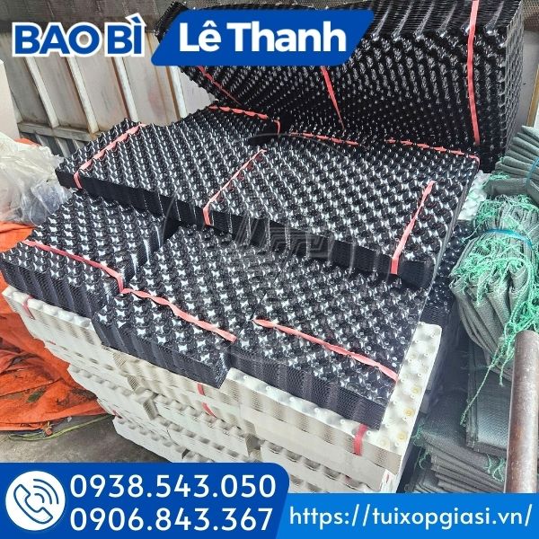 Bán tấm nhựa bó bầu cây giá sỉ
