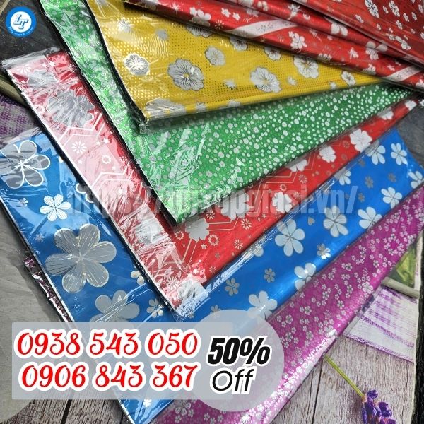 Giấy kiếng gói quà đủ hoạ tiết