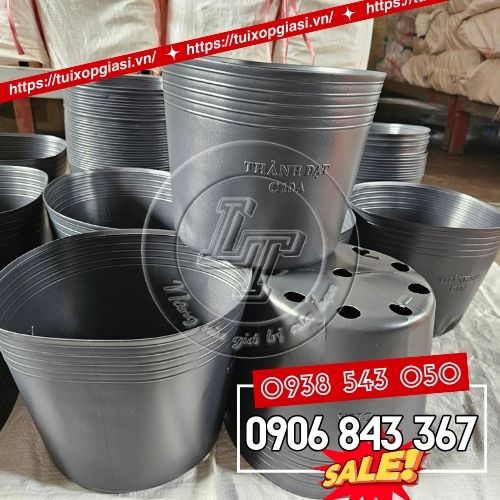Chậu nhựa dẻo màu đen trồng cây giá sỉ