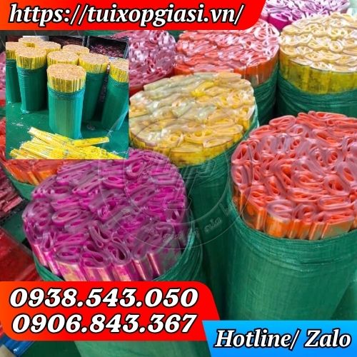 Cung cấp túi bóng kính hoạ tiết gói quà tết giá sỉ