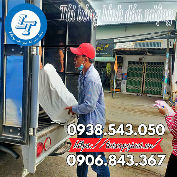 Đi đơn túi bóng kính dán miệng giá rẻ cho khách