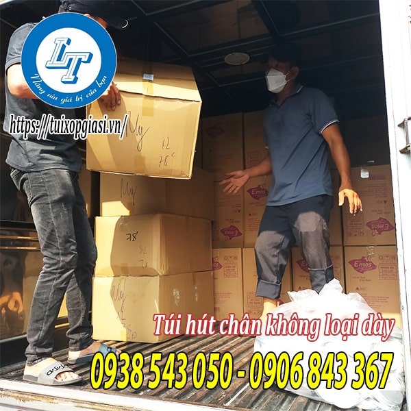 Giao hàng túi hút chân không cho đại lý