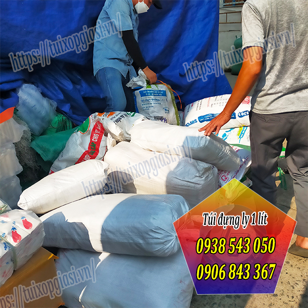 Giao sỉ túi đựng ly 1 lít cho khách tỉnh