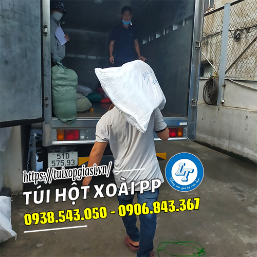 Giao túi hột xoài pp cho khách