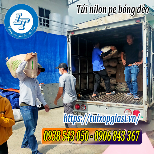 Giao túi nilon pe bóng dẻo cho khách hcm