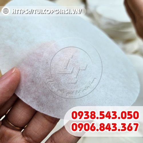 Giấy nến lót miệng ly làm từ bột giấy tự nhiên, màu trắng, mỏng nhẹ