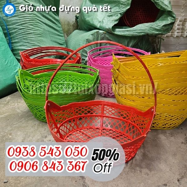 Giỏ nhựa gói quà tết