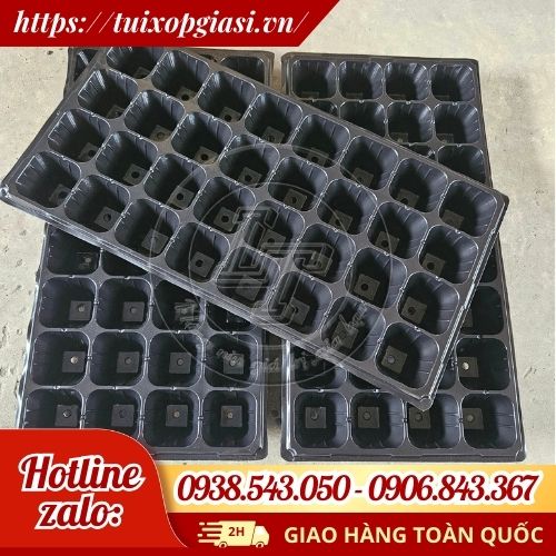 Khay nhựa đen ươm cây rau mầm 32 lỗ
