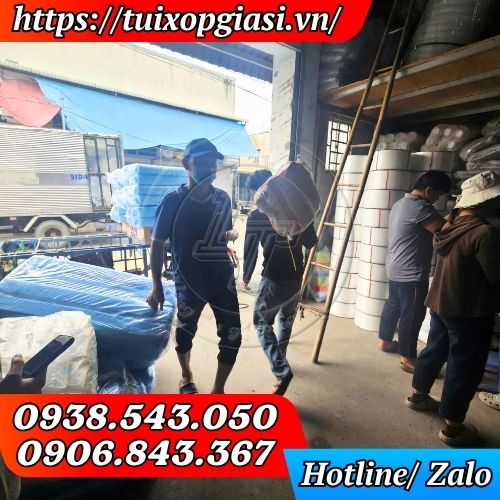 Soạn hanngf túi đựng ly trà sữa 2 ngăn cho khách