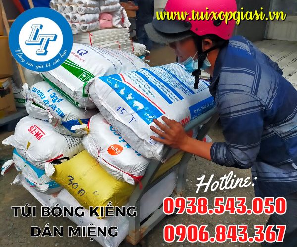 Lên hàng túi bóng kính dán miệng