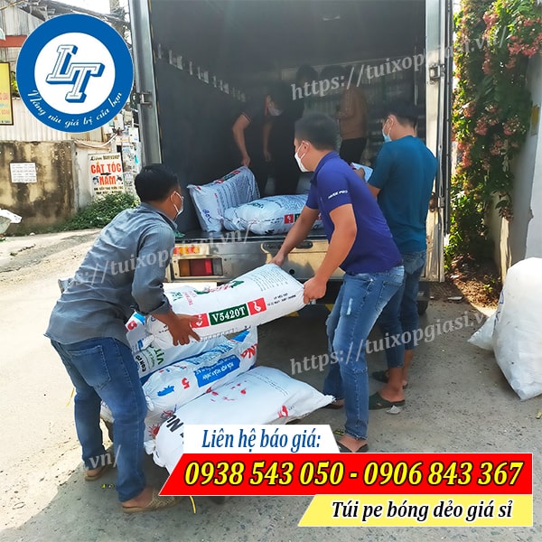 Lên hàng túi pe bóng dẻo cho khách tphcm