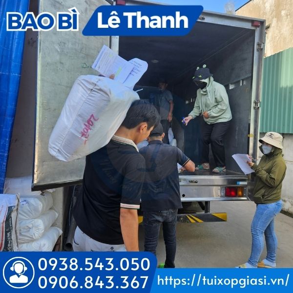 Lên hàng túi rác màu cuộn đủ size cho khách sỉ