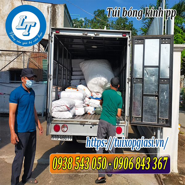 Lên túi bóng kính pp cho khách tphcm