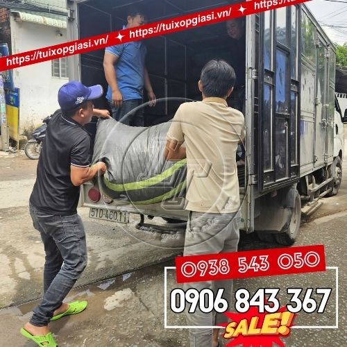 Lên túi lưới nhựa đựng hành tỏi cho khách sỉ