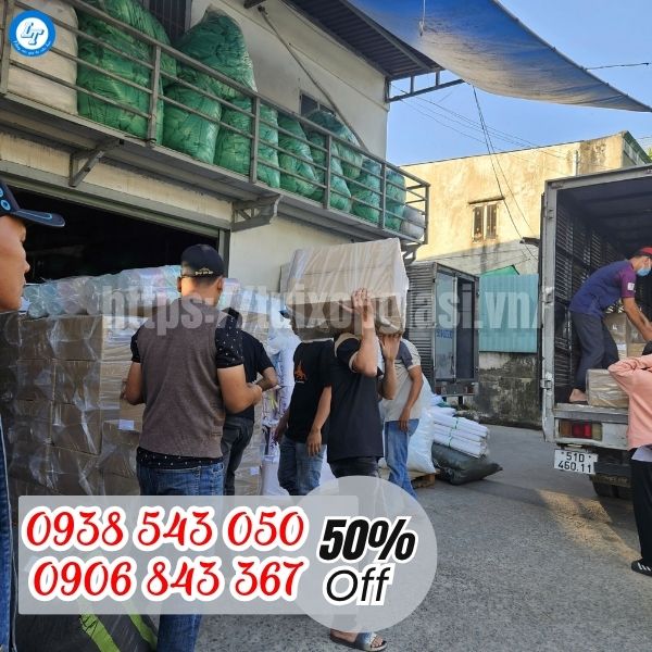 Lên túi ép 3 biên 1 mặt bạc cho khách