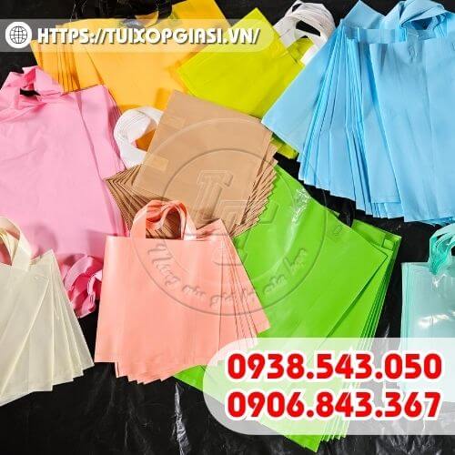 Nguồn sỉ túi nilon quai ép giá rẻ tại TPHCM