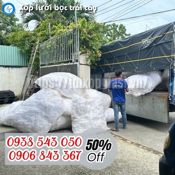 Lên hàng xốp lưới bọc trái cây cho khách sỉ