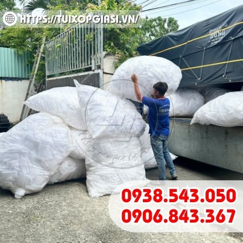 Lên xốp bọc trái cây cho khách sỉ