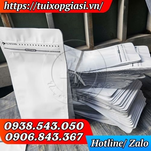 Công ty Lê Thanh nhà cung cấp túi zipper 8 cạnh đáy đứng