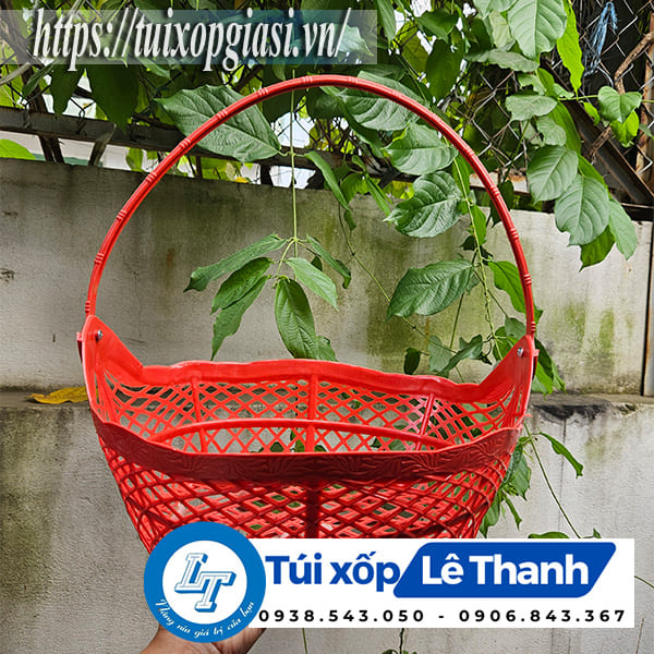 Sỉ giỏ nhựa đựng quà tết