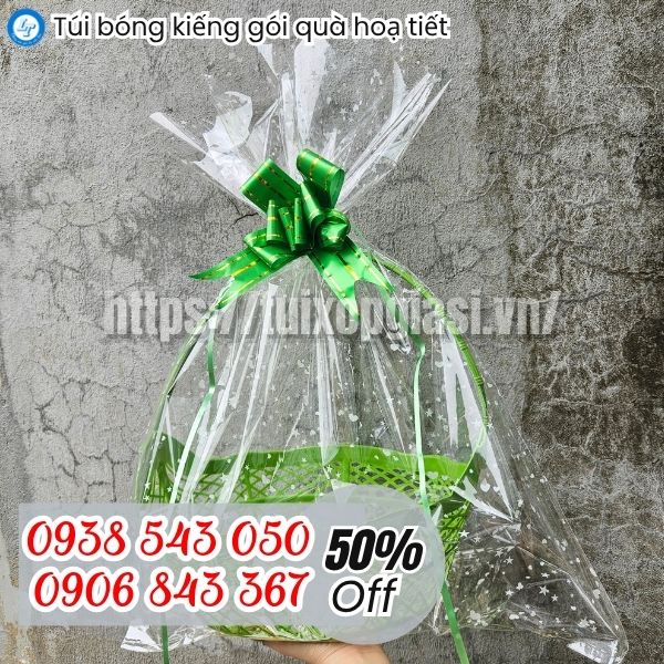 Túi bóng kiếng gói quà hoạ tiết chấm bi trắng