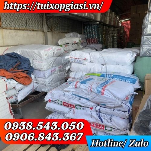 1 góc kho túi zip khoá kéo