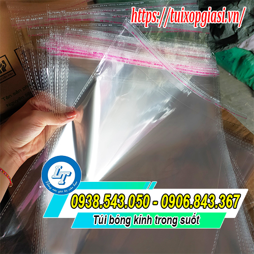 Túi bóng kính trong suốt dán miệng