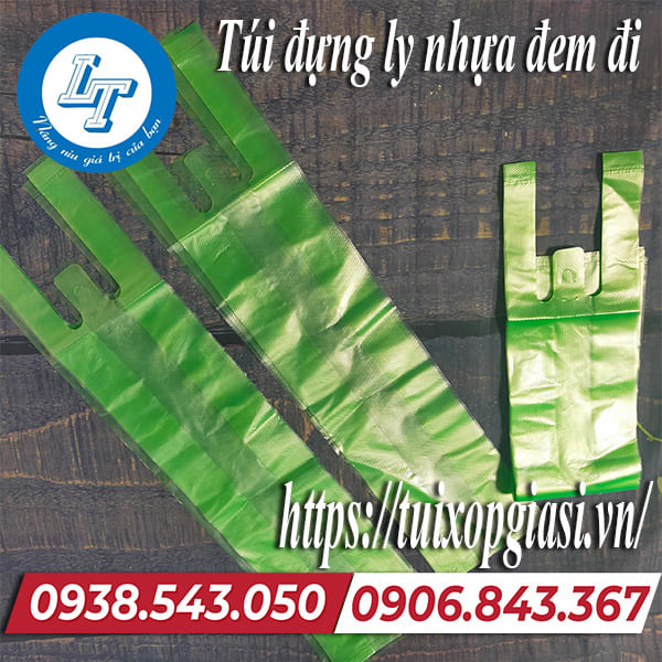 Tuid đựng ly nhựa đem đi tại tiền giang