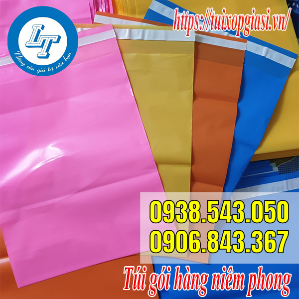 Túi gói hàng niêm phong
