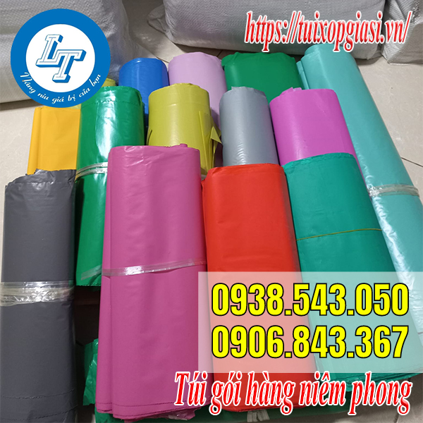 Túi gói hàng niêm phong