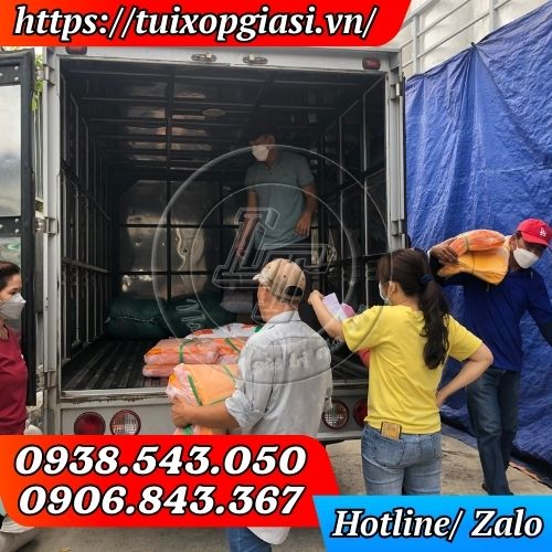 Lên hàng túi hột xoài size nhỏ cho khách
