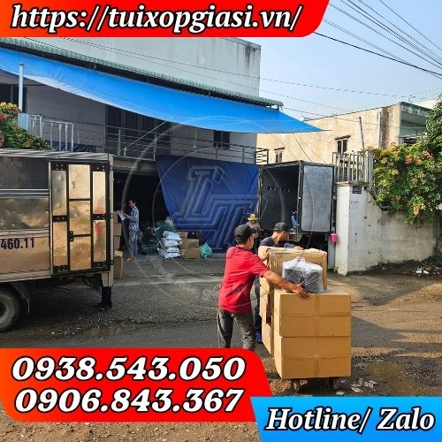 Lên hàng túi hút chân không cho khách HCM