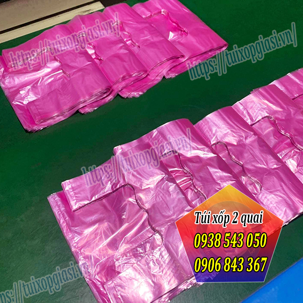 Túi xốp 2 quai màu hồng Túi xốp 2 quai màu hồng