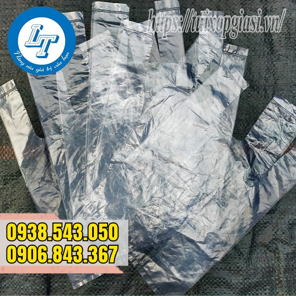 Túi xốp 2 quai màu trắng