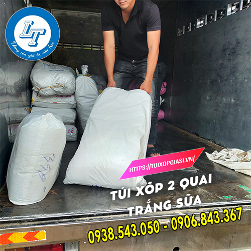 Túi xốp 2 quai trắng sữa giá cạnh tranh